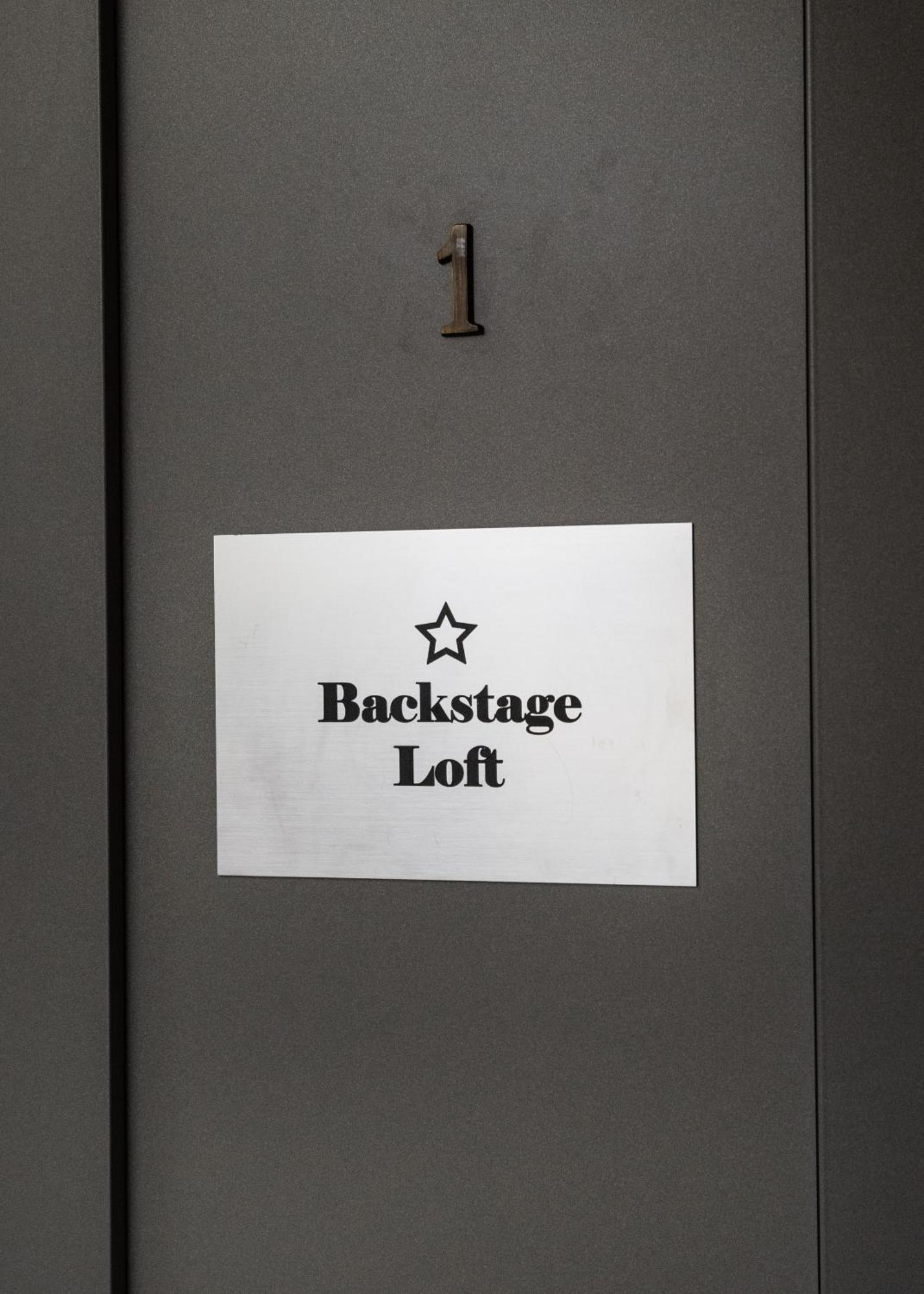 Backstage Loft Apartment บูดาเปสต์ ภายนอก รูปภาพ